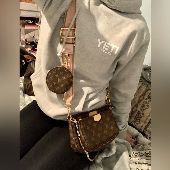 Meet your Posher, Maggie - Picture 3 of 4